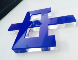 亚克力字
